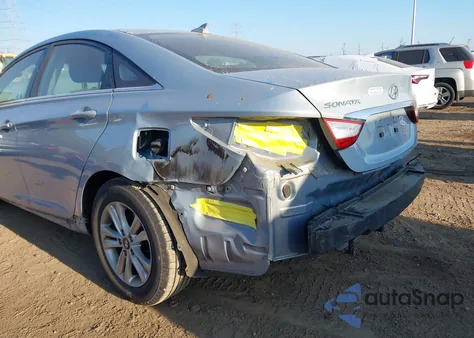 2013 Hyundai Sonata Gls z USA, uszkodzony, nr VIN 5NPEB4AC6DH662397